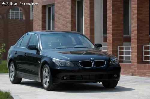BMW 525i
