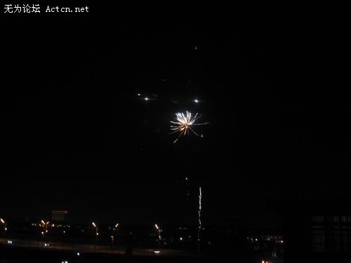 Ƭ 010.jpg