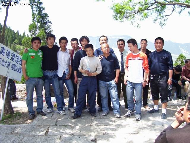1190873-064-embed.jpg