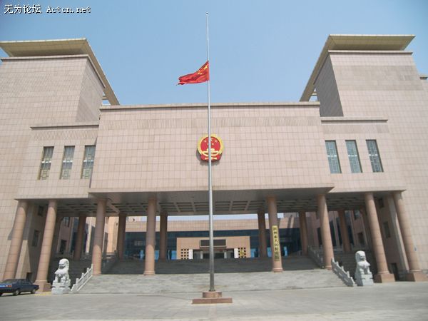 002.jpg