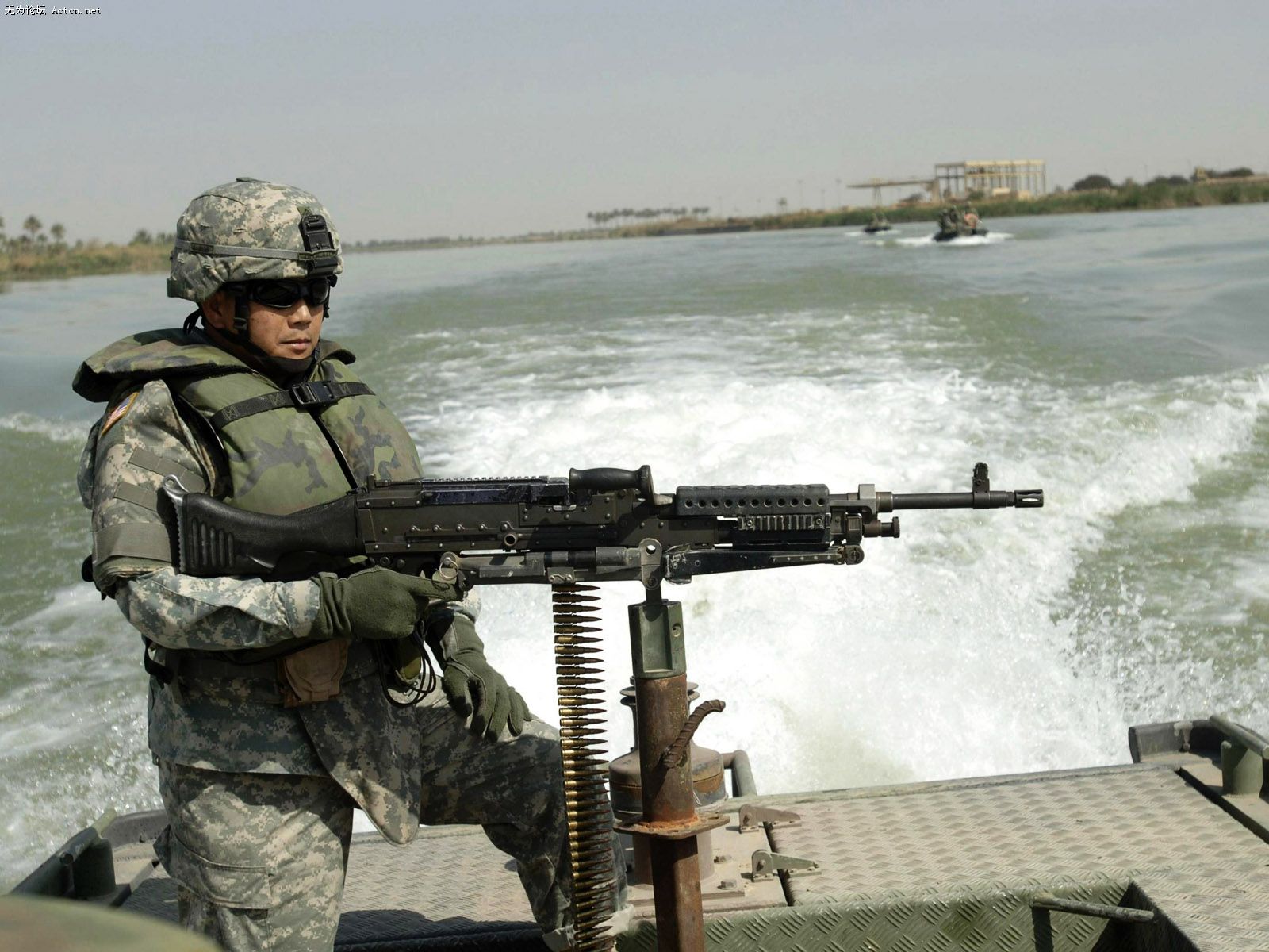 Soldier_4002.jpg