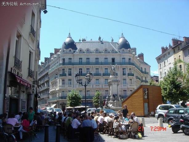 NOTRE DAME 㳡