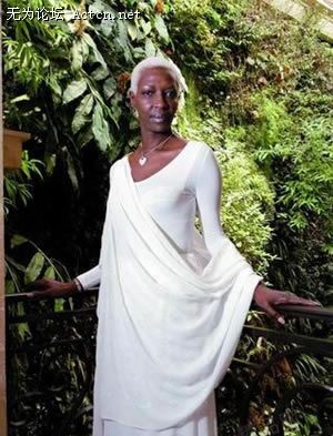 6Esther Kamatari