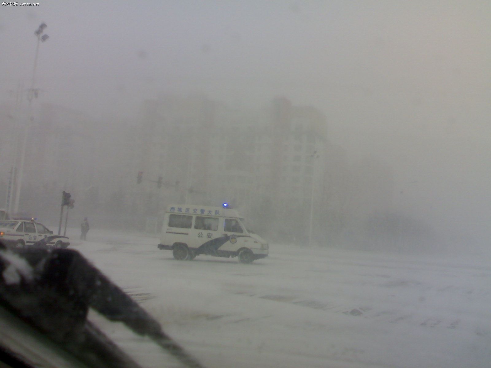 122120081766.jpg