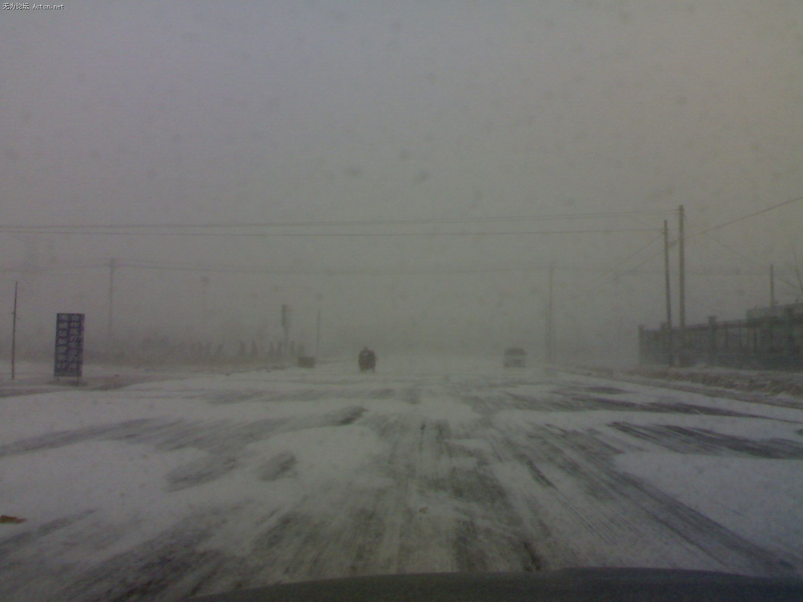 122120081765.jpg