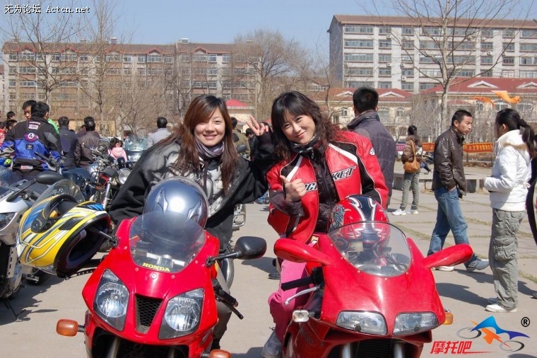 0903151413ad19f469b829cf01.jpg