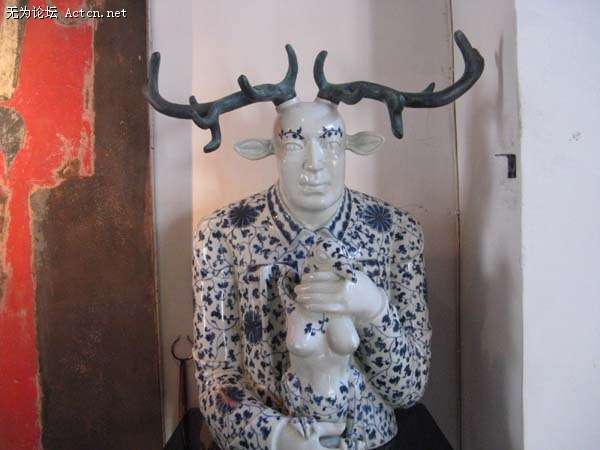 Ƭ 044.jpg