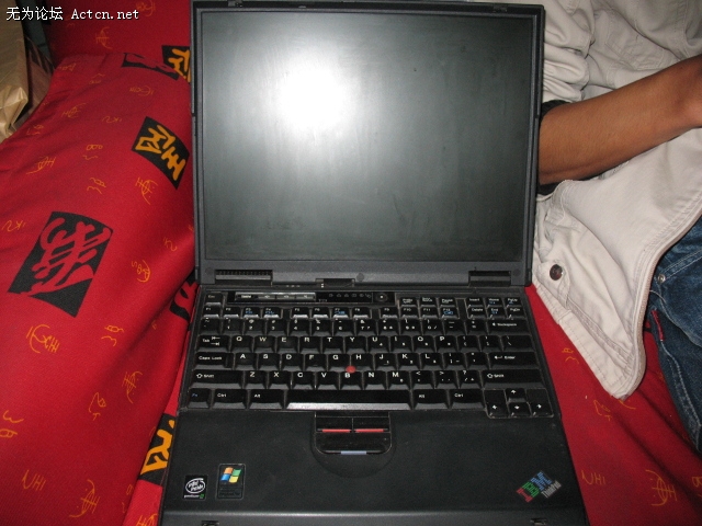 Ƭ 001.jpg